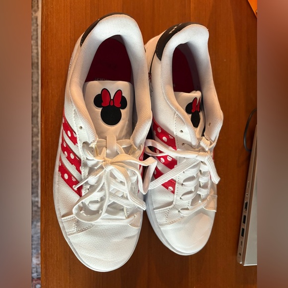Adidas Disney Minnie Mouse Sneakers - Picture 1 of 8